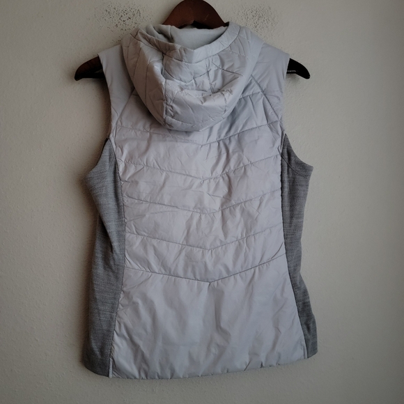 Smartwool Smartloft Hoodie Vest in Storm Gray size M NWT - Picture 2 of 4